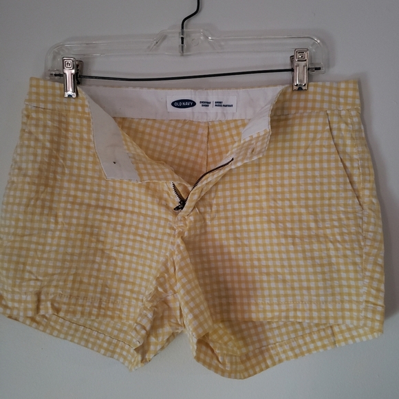 Yellow Checkered Women's Shorts - Picture 4 of 4